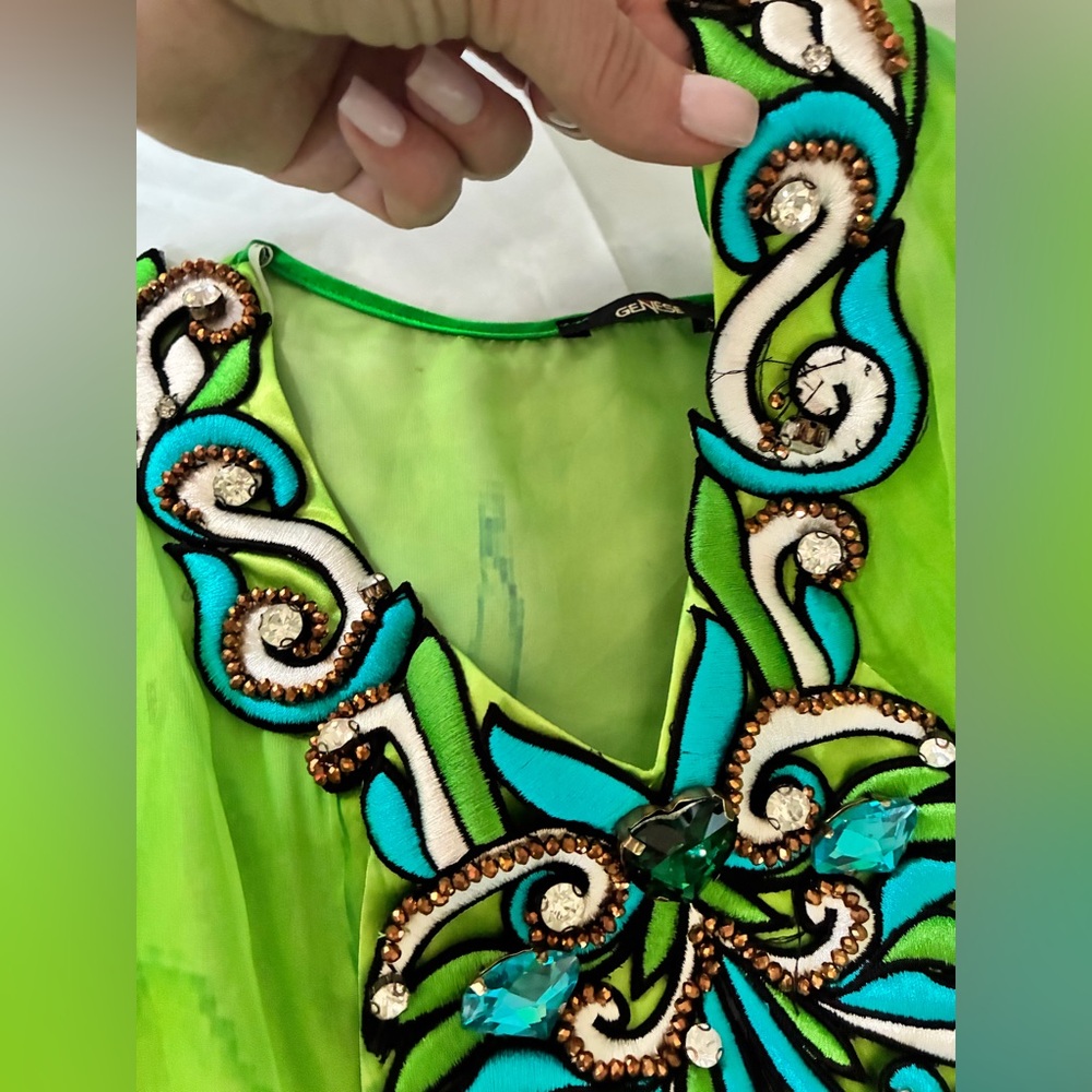 NWT GENESE COLLECTION - Picture 13 of 16